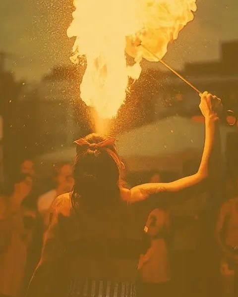 The spectacular Elixir par Magic Show