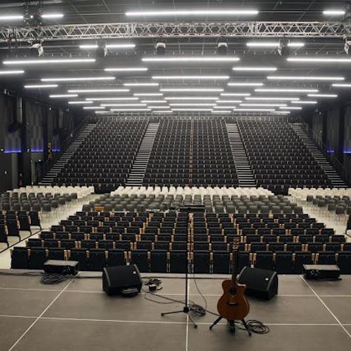 Salle Horizon Pyrénées 1