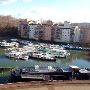 Péniche Didascalie