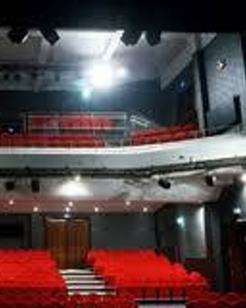 Nouveau théâtre Jules Julien