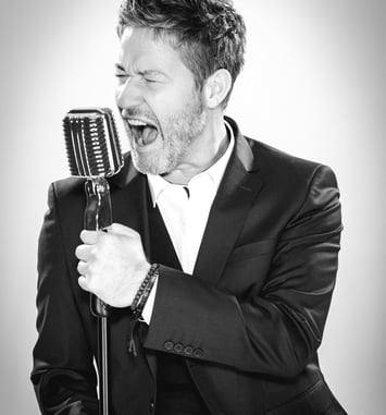 Erick Baert the Voices Performer