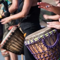 Déambulation orchestre de percussions