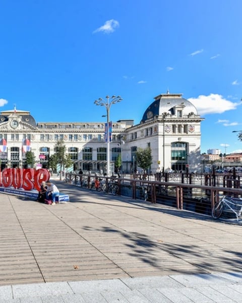 Visite guidée de la gare historique de Toulouse Matabiau, rénovée et modernisée