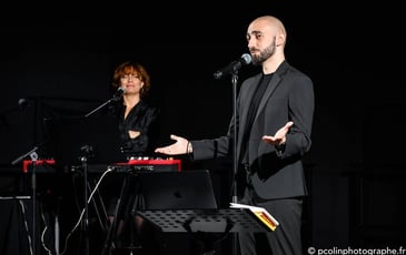 "Ils disent qu'il y a un remède" : spectacle poésie et musique