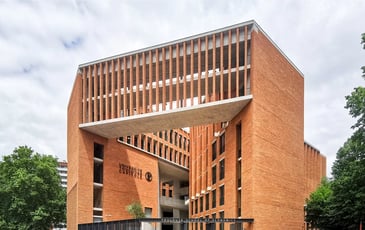 Visite du bâtiment de l'École d'Économie de Toulouse (TSE)