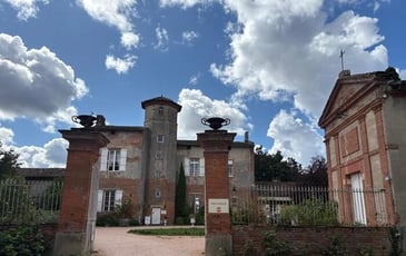 Visite libre du château de Thégra