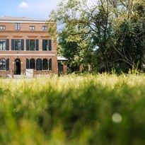 Visite guidée du Campus Eurécia (ancien. Domaine de Lautard)