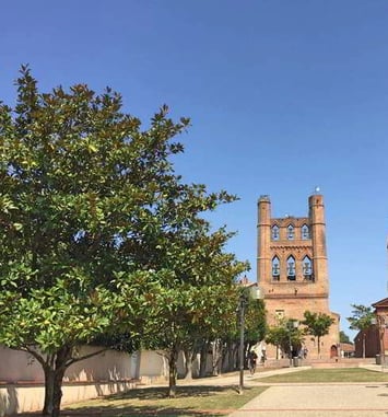 Visite guidée : découvrez Villefranche-de-Lauragais à travers l'histoire de ses rues