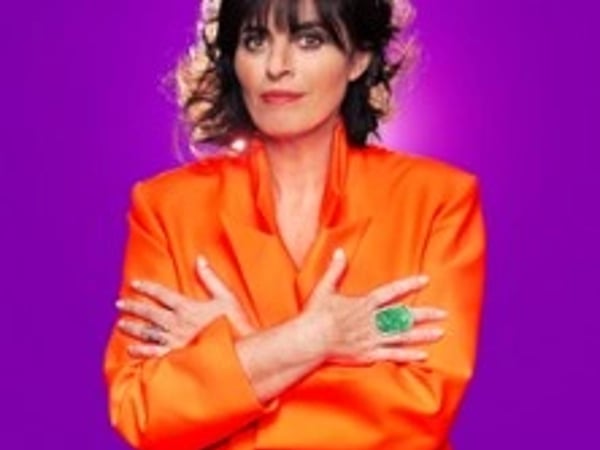 Sandrine Sarroche Saison 2