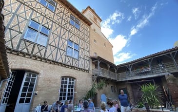 Visite de la maison médiévale et théâtre