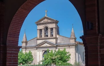 Découverte d'une église dessinée et construite par Auguste Virebent