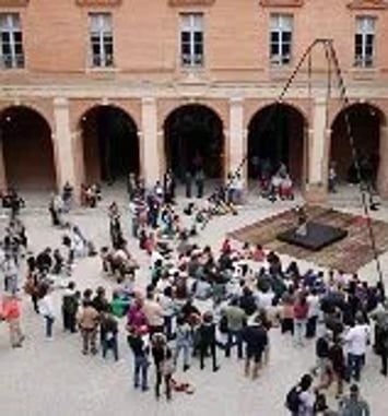 Impromptu des étudiantes de l'Esacto'Lido