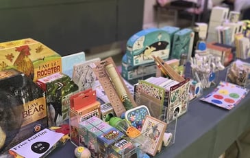 Braderie de la boutique et des bibliothèques du Muséum