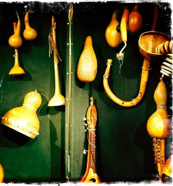 Atelier fabrication d'instruments de musique en cougourdon