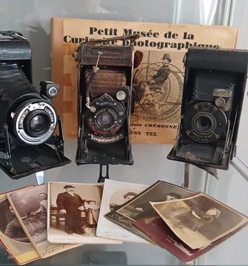 Collections d'appareils photo et photographies d'Auterive