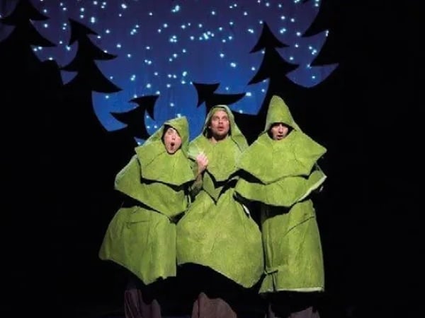 Cony le sapin Compagnie Les Astronambules