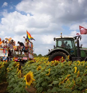 Exposition : Queers des champs, les LGBTQIA+ existent aussi en milieu rural