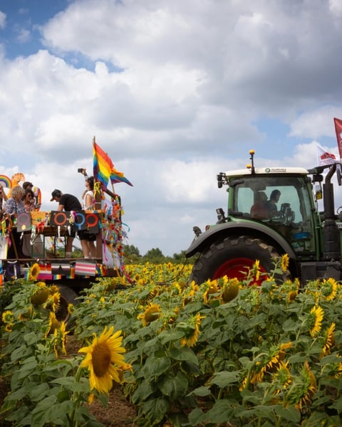 Exposition : Queers des champs, les LGBTQIA+ existent aussi en milieu rural