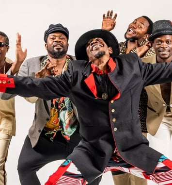 Jupiter et Okwess