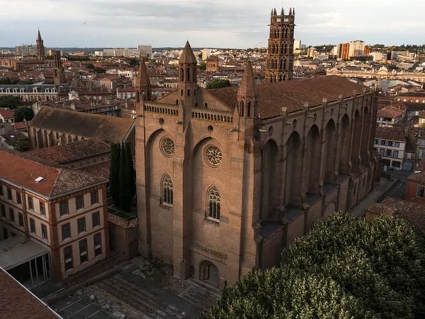 Bal au Grand Hôtel : se divertir à Toulouse à la Belle Époque