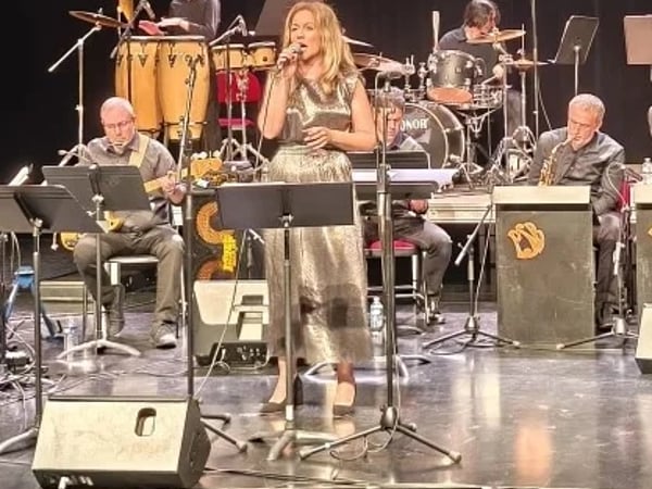 Plaisant' Swing Band